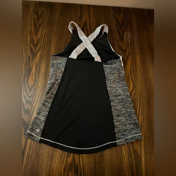 Lululemon Spin It To Win It Tank women’s 8 black gray - Picture 5 of 14